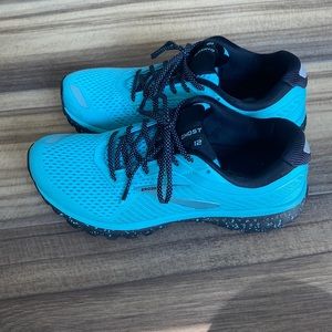 Like New, Womens Brooks Ghost 12 size 8.5